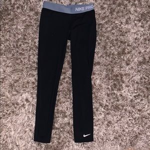black nike pro leggings